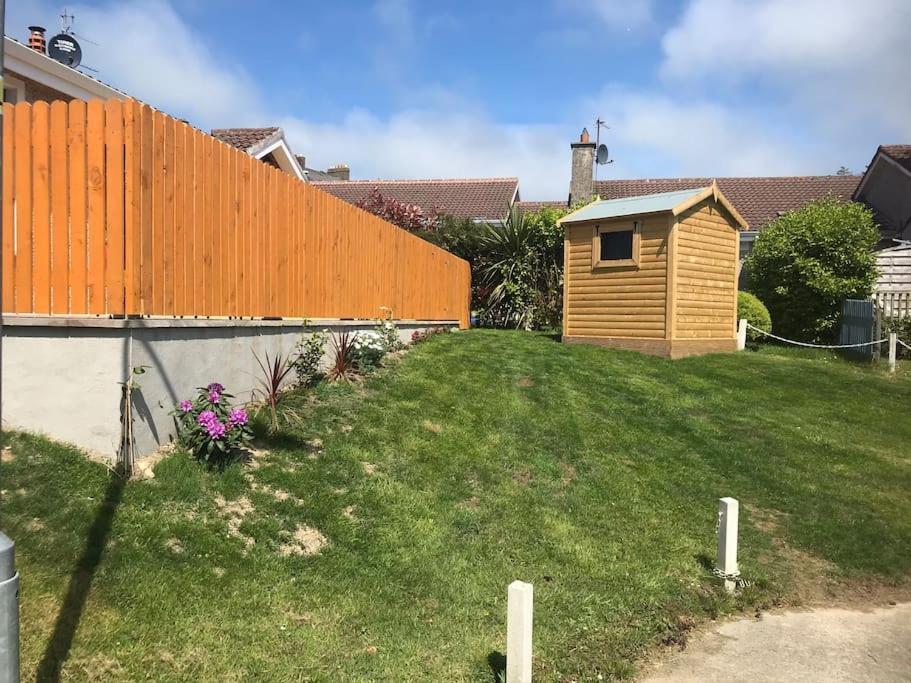 Harmony House Enclosed Property Near Beach And Lake Tramore Exterior foto